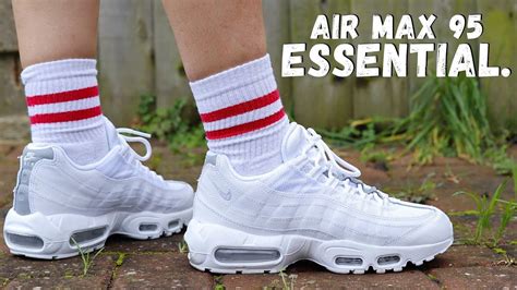 Summer Essentials. Nike.com